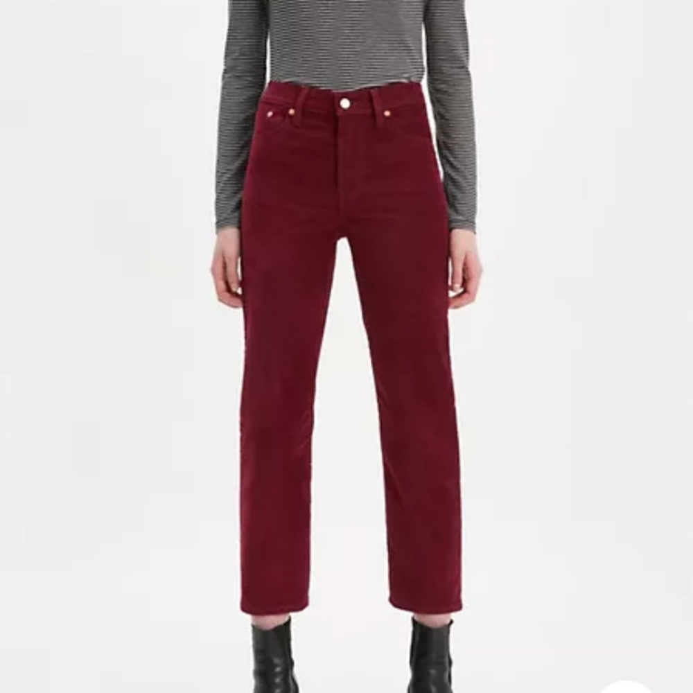 Levi’s Wedgie Straight Red Cords